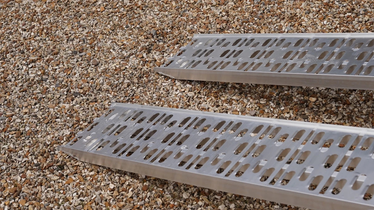 220cm Loading Ramp Pair (2200mm x 285mm wide x 680kg) Folding Ramps