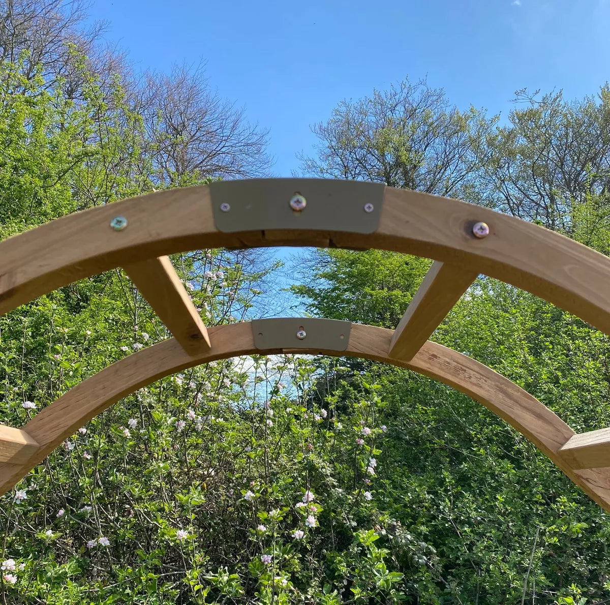 Wooden Garden Arch Pergola Feature Archway Natural with Curved Top (Tan) Trellis